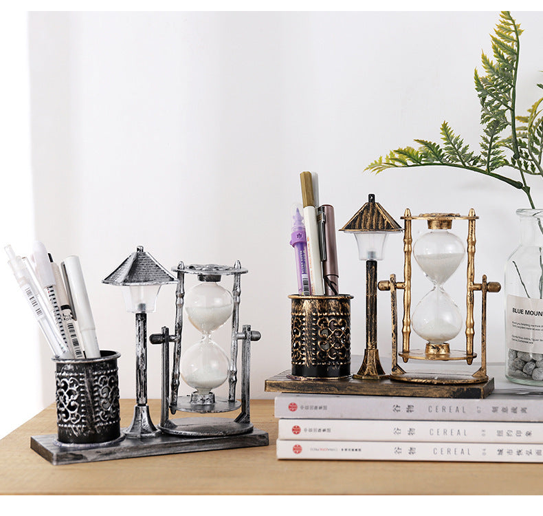 Retro Sandglass Pen Holder with Night Light – Desk Organizer Decor