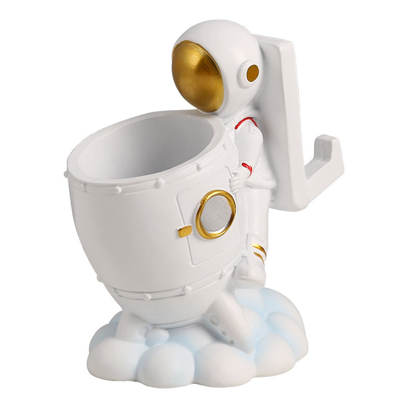 Aesthetic Affordable Cheap Astronaut Resin Pen Holder – Space-Themed Desk Organizer