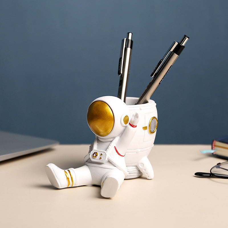 Aesthetic Affordable Cheap Astronaut Resin Pen Holder – Space-Themed Desk Organizer